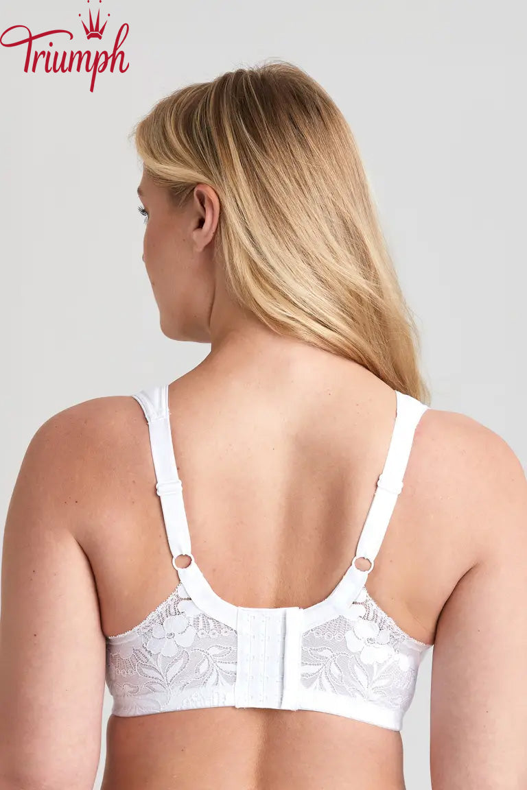 Triumph - (4 vnt.) Liemenėlė be paminkštinimo su lankeliais